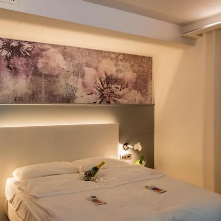 Shangri-la 3*